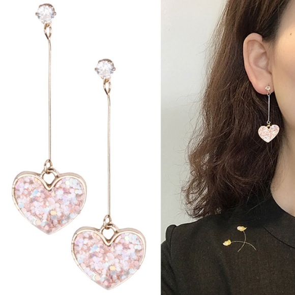 Jewelry - (G2) Heart Earrings